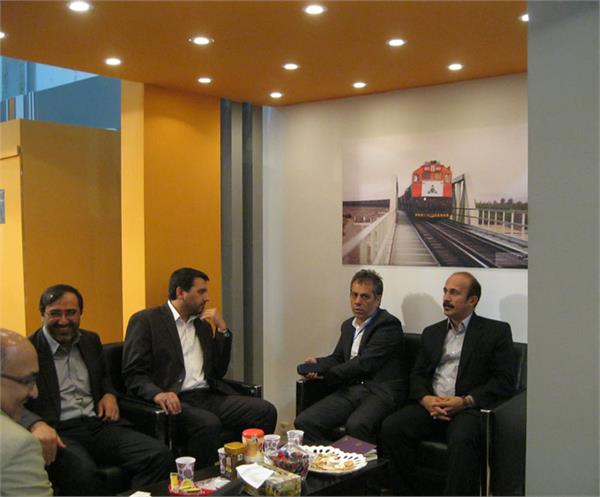 نمایشگاه بین المللی حمل و نقل ریلی 1393 6